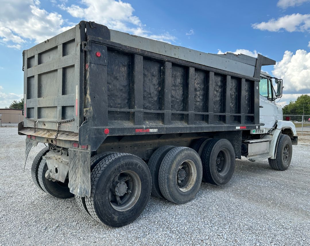 1987 FREIGHTLINER FLC - Image 5